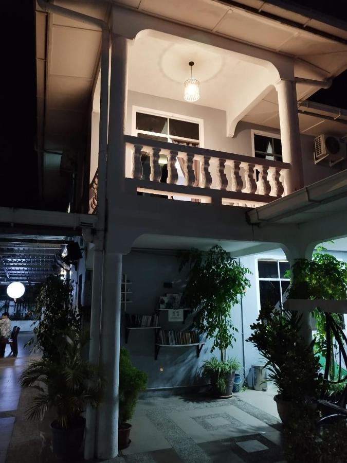 Semporna Dream Villas #Includes Transport To Jetty Exterior photo
